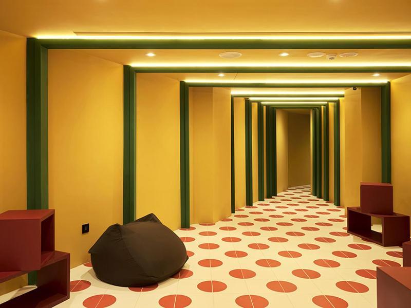 Reddot Hotel Taichung Bagian luar foto